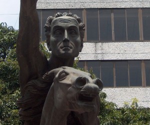 Bolívar Desnudo - Pereira. Fuente: Flickr.com Por Yohan 1